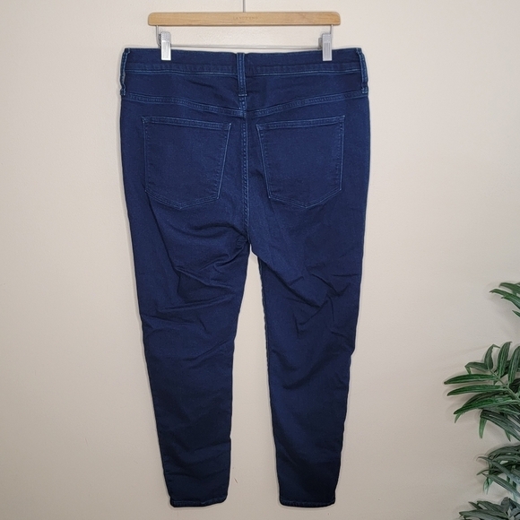 J. Crew Factory | Mid-Rise Skinny Dark Blue Jeans Womens Size 33 - Picture 3 of 4